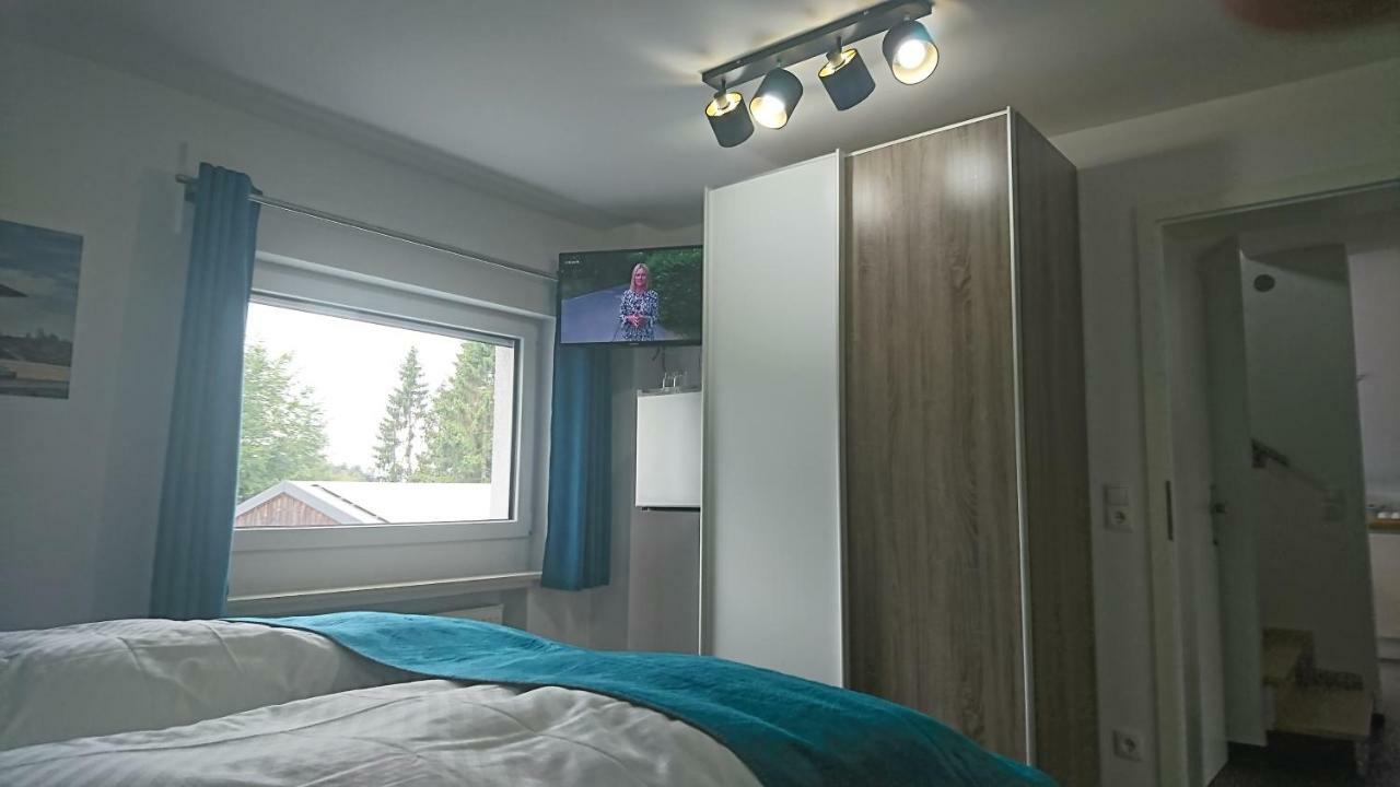 Ferienwohnung Hohe Acht 칼틴번 외부 사진