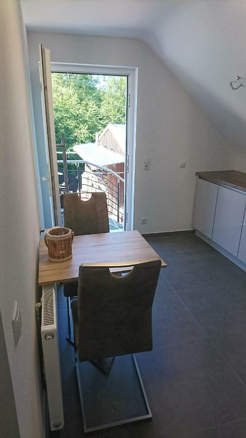 Ferienwohnung Hohe Acht 칼틴번 외부 사진